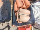 a lot of items that are sitting on the sidewalk