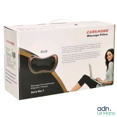 une boîte sur laquelle figure l'image d'une femme assise devant un ordinateur portable
