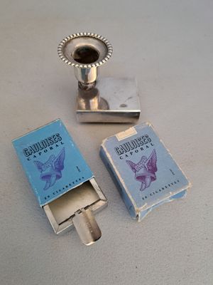 GAULOISES Cendrier de poche en métal dans sa boîte d'origine…