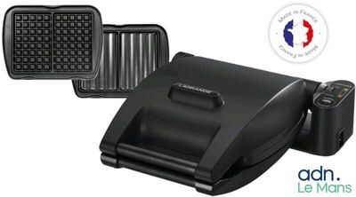 an image of a toaster and a sandwich maker on a white background