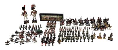 COLLECTION de petits soldats en plomb peint en polychromie p…