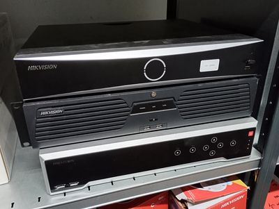 a lot of electronics that are stacked on top of each other