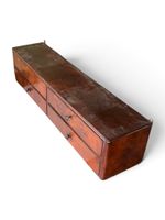 Meuble d'applique ouvrant par quatre tiroirs en acajou et pl… (photo 2)