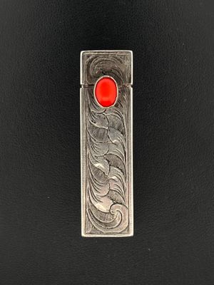 Etui à rouge à lèvre en argent 800 millièmes à décor ciselé de feuilla - Photo 1