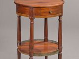 an image of a small table with a shelf on top of it