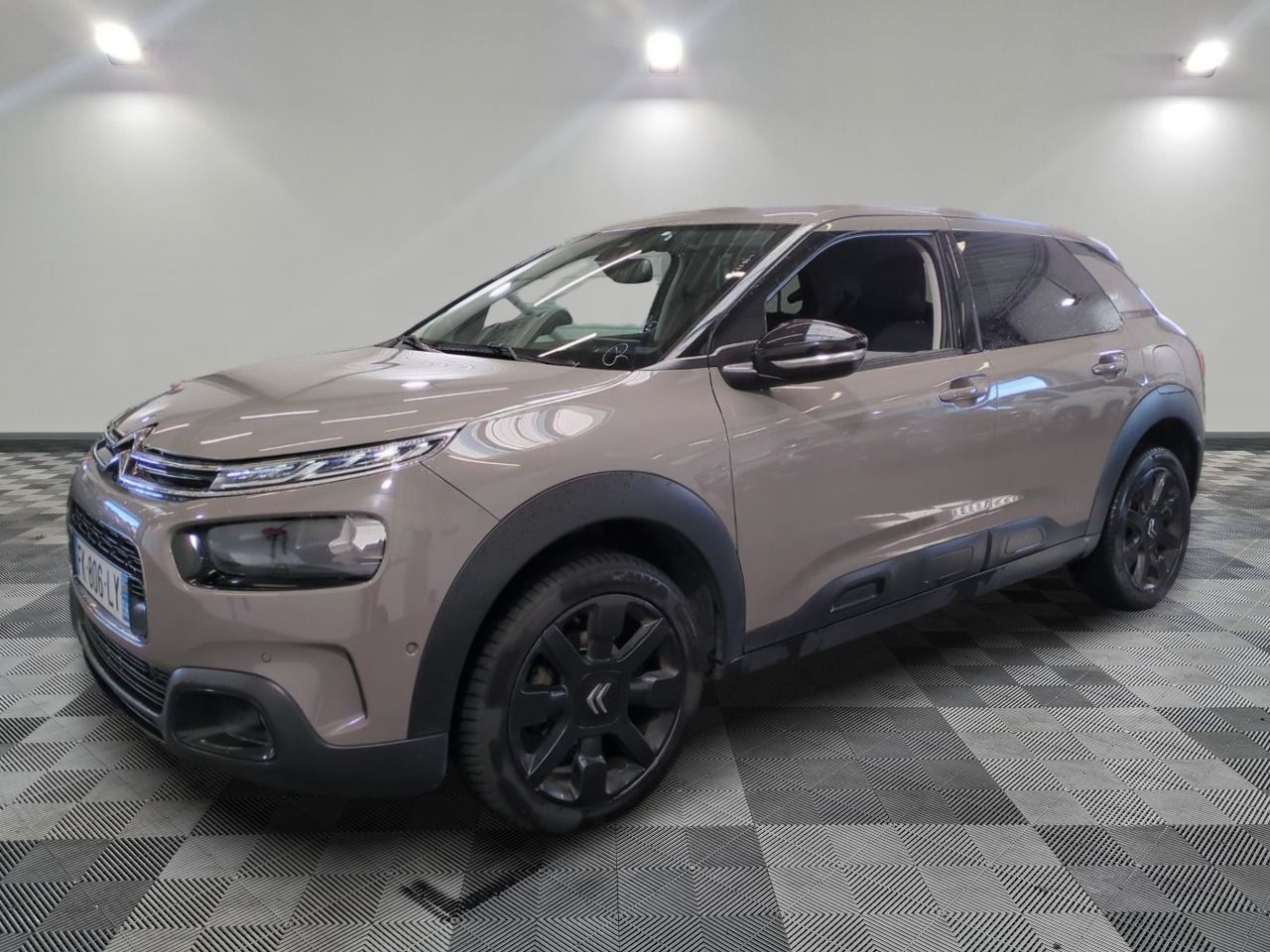 CITROEN - C4 CACTUS PURETECH 110 SS EAT6 SHINE - ES - Mise e…
