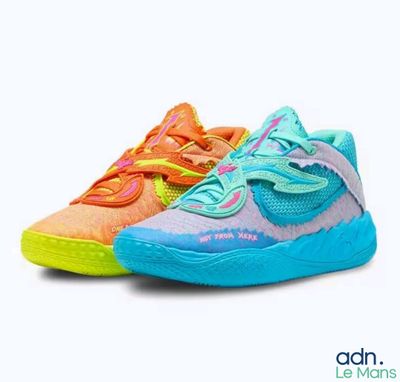 two pairs of children ' s shoes are shown on a white background