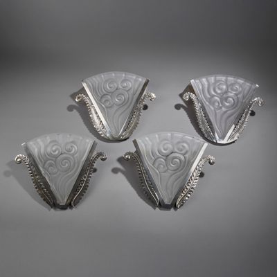 Dans le goût de DEGUÉ (cristallerie de Compiègne). - Photo 1