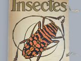 la couverture d'un livre sur laquelle figure l'image d'un insecte