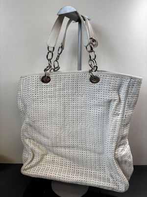 michael korsh white leather tote bag with chain handles