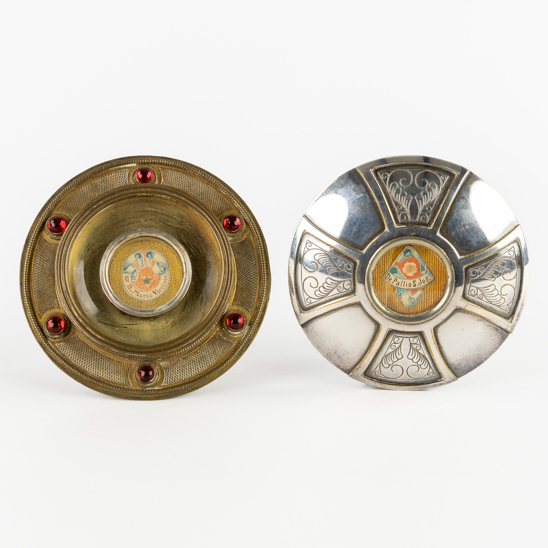 Objets d'art & Curiosités