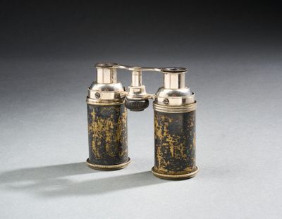 paire de distributeurs de savon anciens plaqués laiton