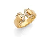 une bague en or et diamants, signée Cartier