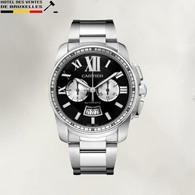gros plan d'une montre avec des chiffres romains sur le cadran