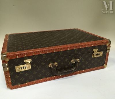 Valise en cuir « Monogram » Louis Vuitton avec finitions en laiton