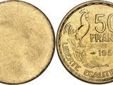 Cette image présente quatre types différents de pièces d'or.
