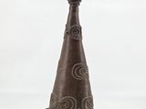 an image of a table lamp with a cone shaped base