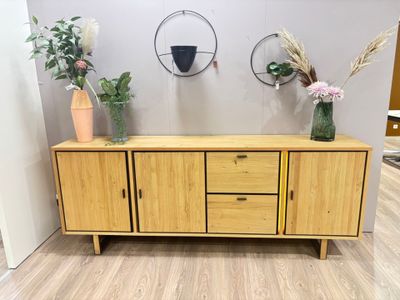 Buffet bas STIKA en placage de chêne et métal laqué noir (pv… - Photo 1