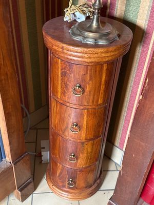 Petite commode cylindrique en bois, 4 tiroirs avec poignées … - Photo 1
