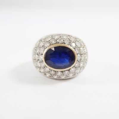 Bague boule : en or gris 750 mil.