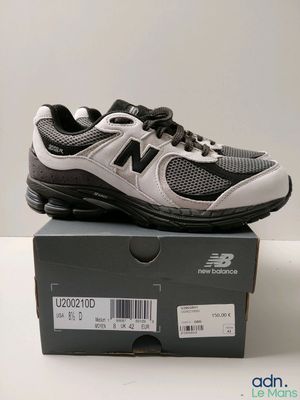 Chaussures New Balance neuves pour homme et femme, en noir et blanc