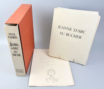deux livres posés l'un à côté de l'autre sur une table