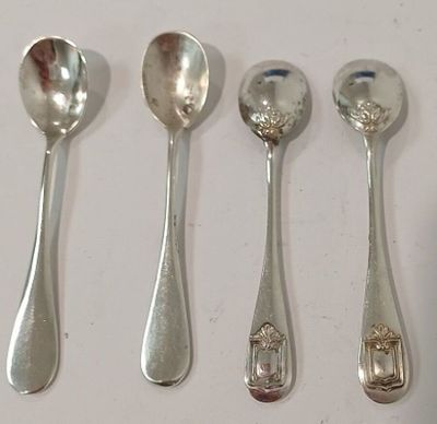 4 pelles à sel en argent massif, poinçon Minerve 1°titre.