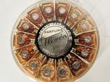 une photo d'un plateau de beignets sur lequel est apposée une étiquette