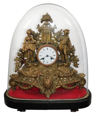 PENDULE en régule doré "Couple d"élégants à la source" (haut…