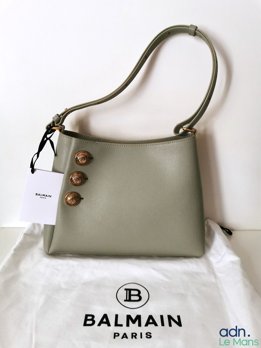 Objets d'art & Curiosités