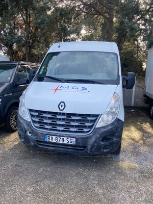 CTTE FOURGON RENAULT Modéle : MASTER 2.