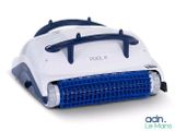 Le robot nettoyeur de piscine est propre et prêt à l'emploi.