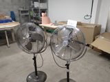 deux ventilateurs superposés