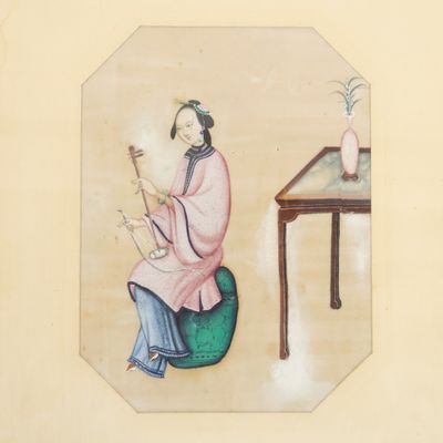 Gouache de Canton sur papier de riz, à décor d’une musicienn…