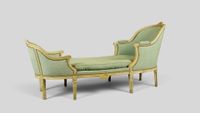 Chaise longue en bois sculpté et laqué blanc et doré, dossie… (photo 2)