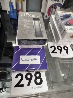 Un lot de 3 cigarettes électroniques