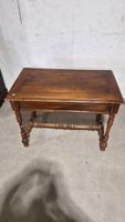 Bureau plat en noyer fin XIXème de style Louis XIII ouvrant … (photo 2)