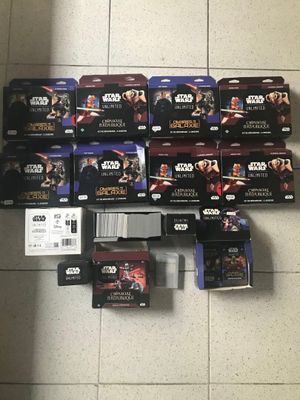 many star wars action figures on the floor next to each other