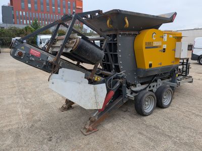 PRG TRAILERS Concasseur à machoires RUBBLECRUSHER RC 150V - …