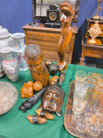 Lot de bibelot de décoration en bois figurine, tête de bouddha, s...