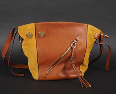 CHLOE Sac bandoulière ou porté épaule en cuir marron et daim…
