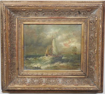 un tableau représentant un voilier sur une mer agitée, sous un ciel nuageux