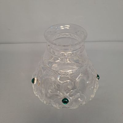 CRISTAL DE BAYEL Vase en cristal à panse renflée, décors en …