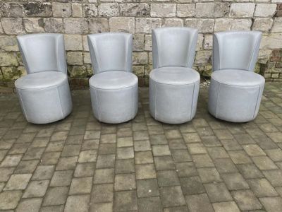 7 chauffeuses de bar