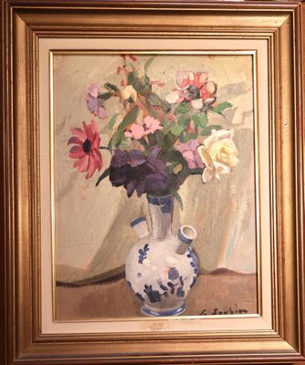 une peinture de fleurs dans un vase sur une table