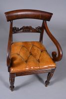 Fauteuil en acajou, le dossier ajouré à bandeau légèrement c… (photo 2)
