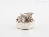 an image of a silver ring with a rabbit on it