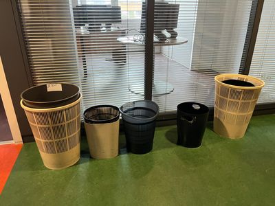 Lot de poubelles