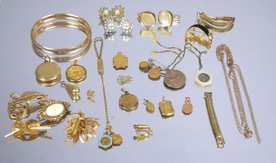 many different types of jewelry on the table