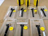 de nombreux types de vis différents dans le paquet